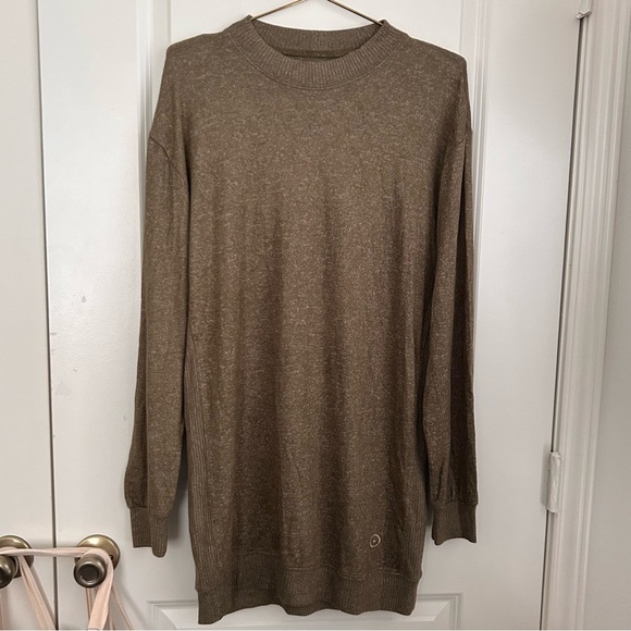 Sunday citizen Olive Cozy Soft Cosset Lazy Sweater Dress - Picture 5 of 9